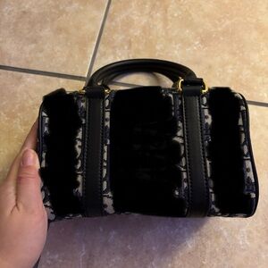 Bowler top handle purse 20cm